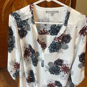 Stitch Fix brand Daniel Rainn plus career floral blouse side 1X